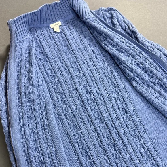 L.L. Bean Women’s Light Blue Zip-Up Sweater Size S - Picture 4 of 10